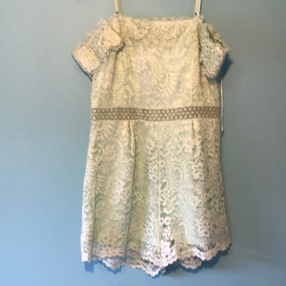 Romper - Picture 2 of 6